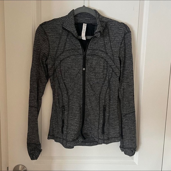 Lululemon Define - Picture 3 of 13